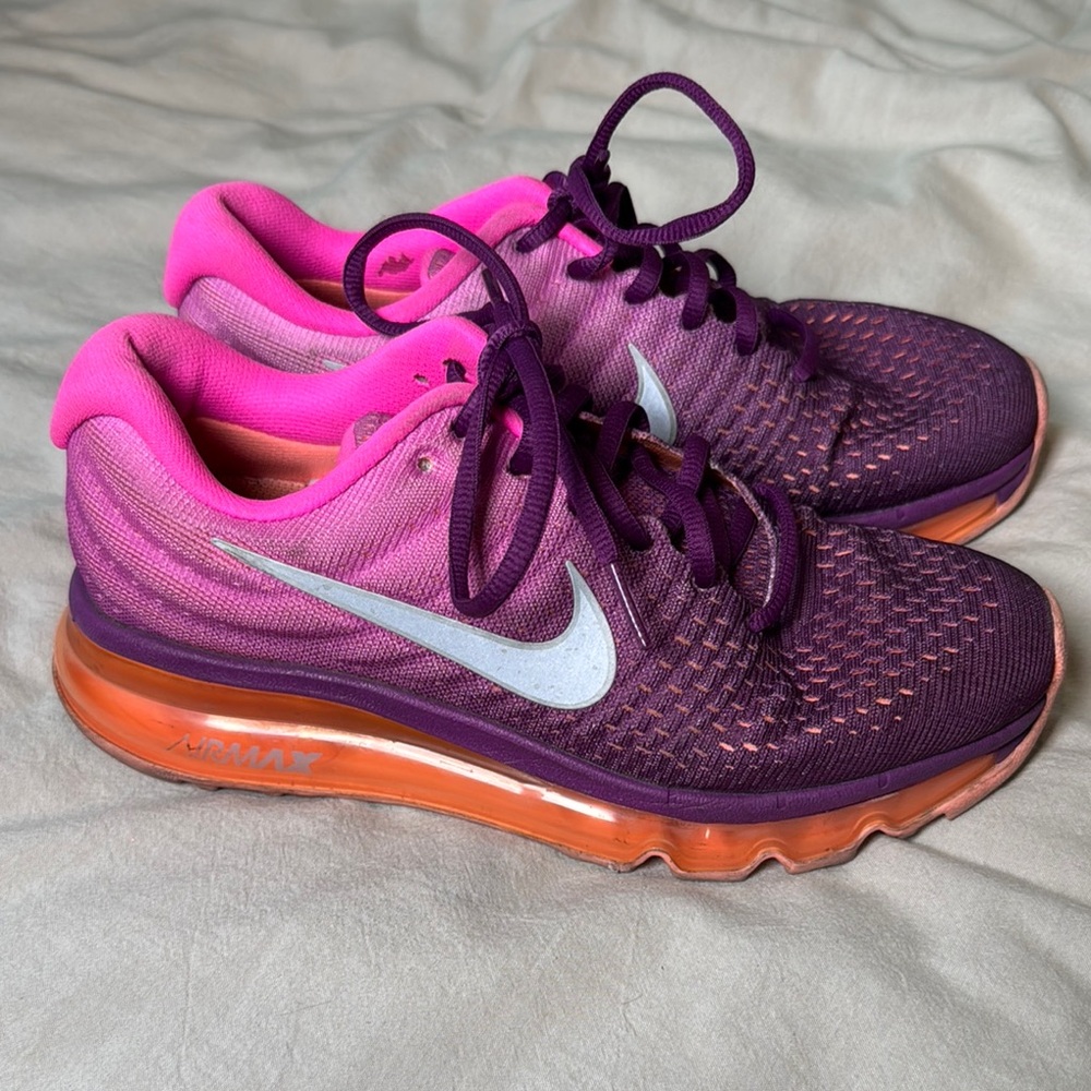 Nike Air Max Athletic Shoes Purple and Pink